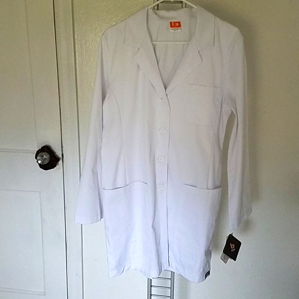 Lab scrubs ICU by Barco